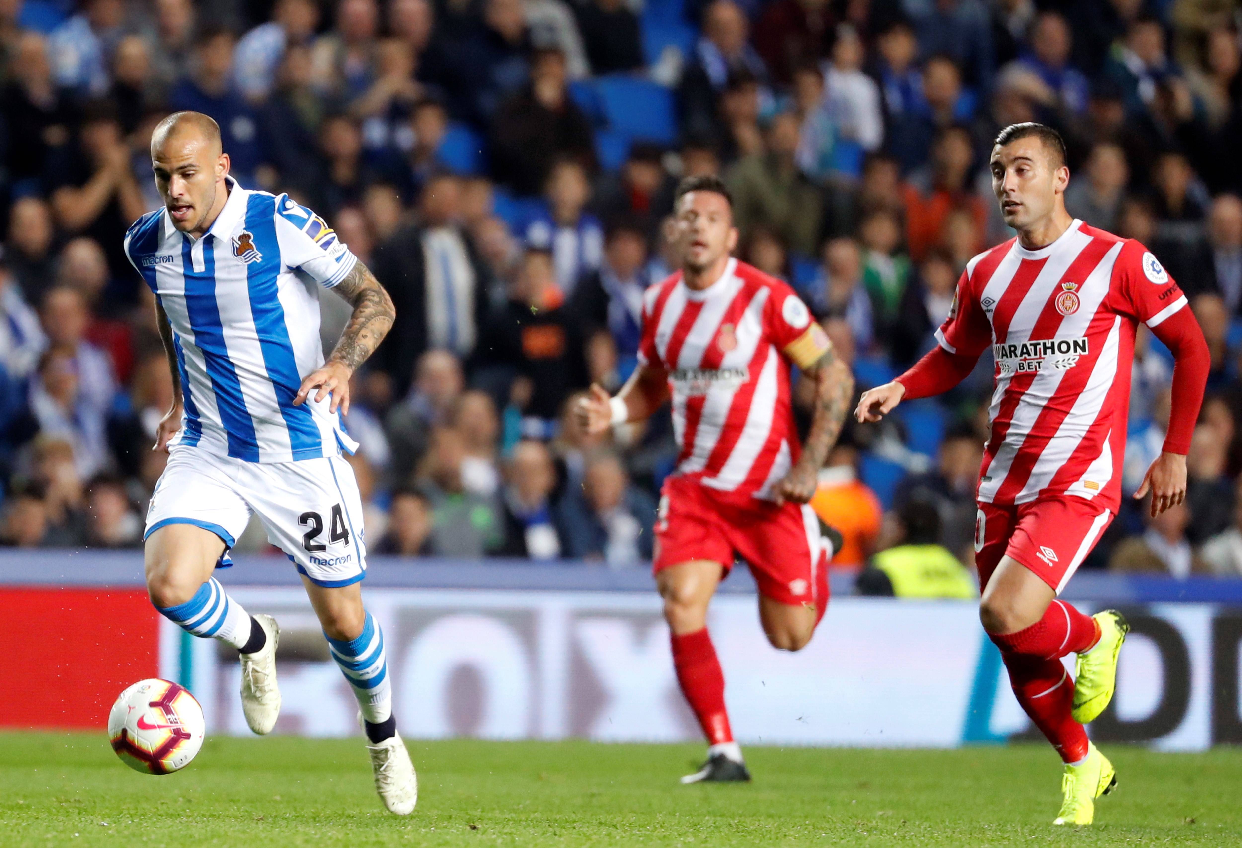 西班牙主场大胜阿尔及利亚,欧预赛形势得以改观 西班牙主场大胜阿尔及利亚,欧预赛形势得以改观