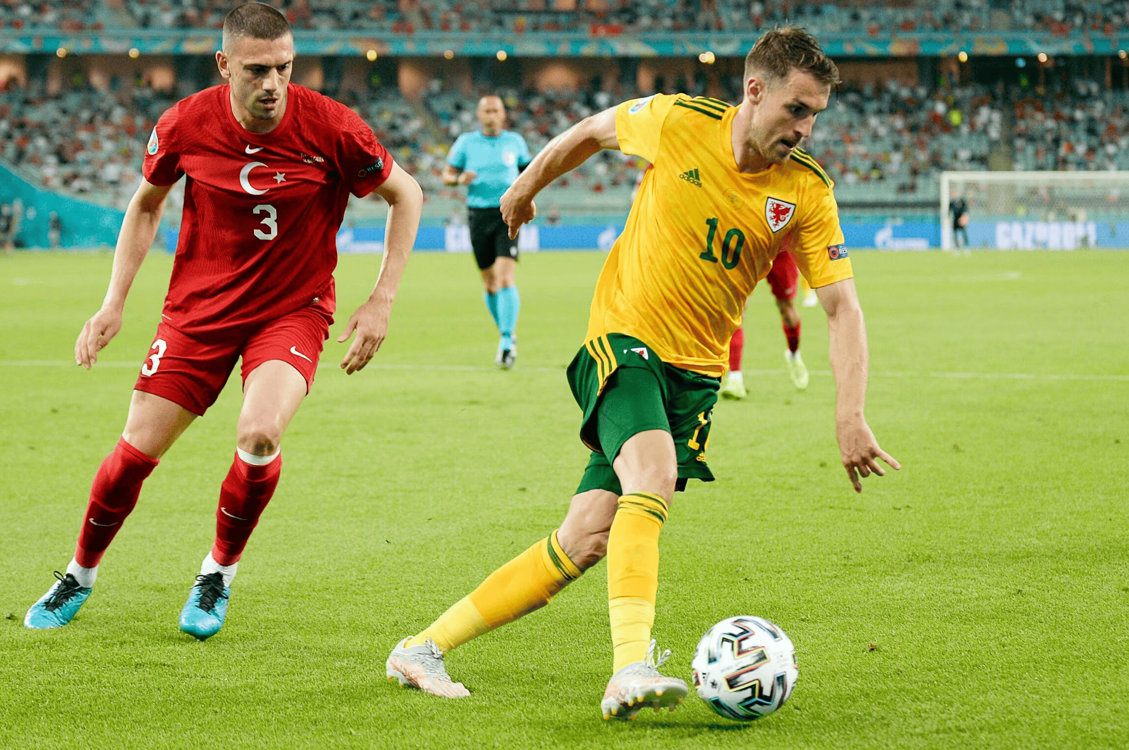 奥萨苏纳客场战平，表现中庸